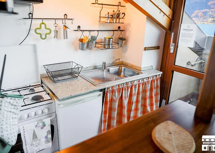 Torretta 9 By Design Apartment Bellano